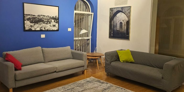 WhatsApp Image 2025-11-10 at 09.05.34